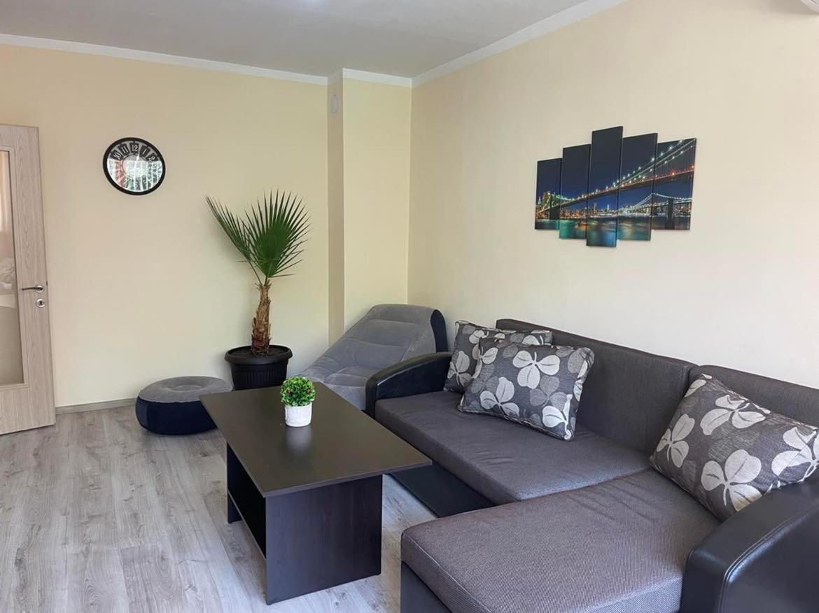 Apartament Emaia Apartment Devin Luaran gambar